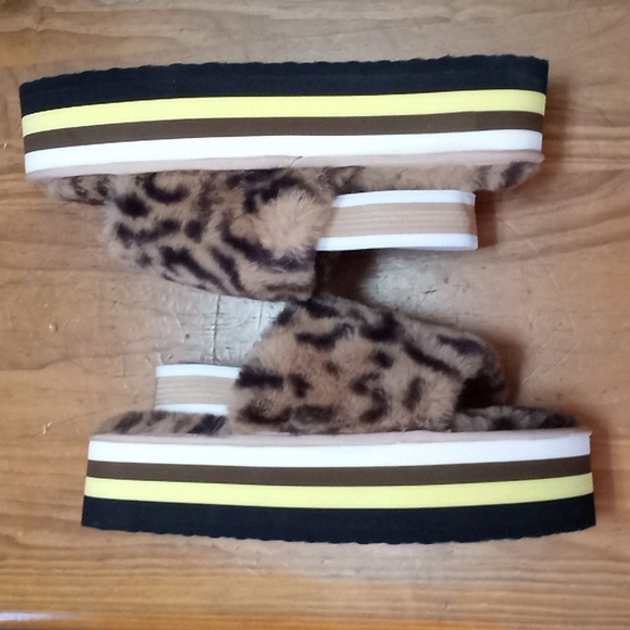 Thermal Furry Leopard Platform Booties